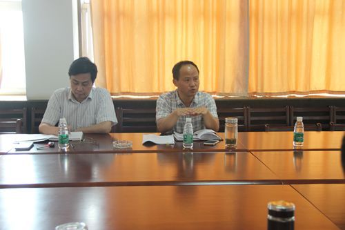 集团总会计师王建鸿一行到公司调研