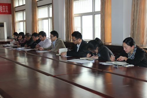 公司党委召开“两学一做”暨党建工作专题会议